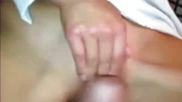 Slut wa Kirusi amlaghai mumewe kwa kufanya mapenzi na mpenzi wake