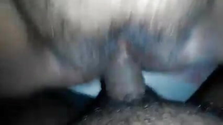 Mshenzi Kendra Sunderland anatongozwa kwenye uume na mwanaume mweusi