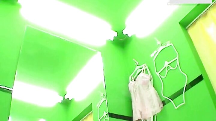 Mpenzi wa Kirusi amtongoza mgeni ili apate pesa
